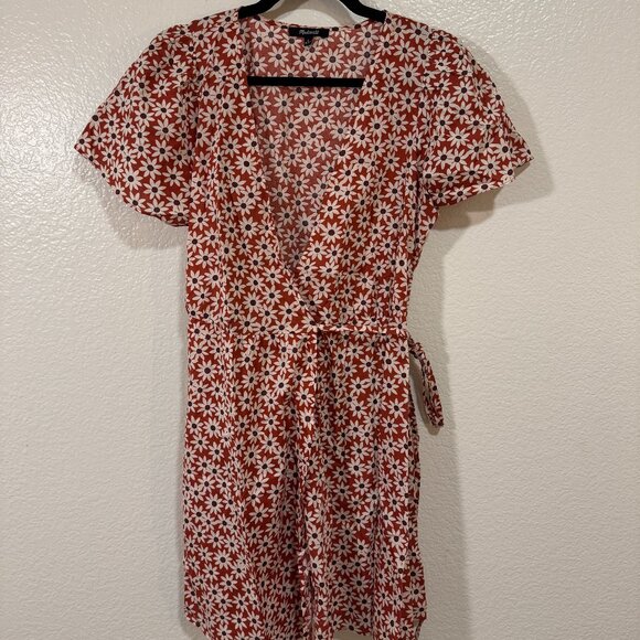 Madewell Dresses & Skirts - Madewell Red and White Floral Wrap Mini Dress - Size S